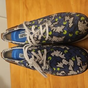 Caterpillar Geometric Lace-Up Shoes